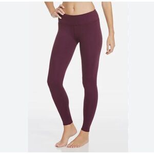 Fabletics Define PowerHold Mid-Rise Legging Velvet Color Medium